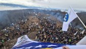 ALAHU EKBER BEZ OSUDE: Skandalozan skup bošnjačkih ekstremista kod Bihaća (FOTO/ VIDEO)