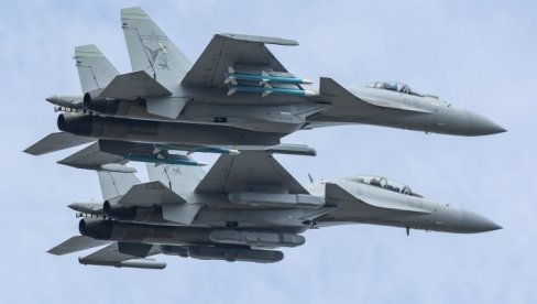 ПЕНТАГОН У ПРОБЛЕМУ Носачи су лака мета: Кинески ловац са носача авиона опремљен новом противбродском ракетом домета већег од 1.000 км