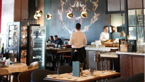 СТРАНЦИ ОВО ВОЛЕ ДА ЈЕДУ, АЛИ НЕ УМЕЈУ ДА ИЗГОВОРЕ: Које српско јело им је најдраже