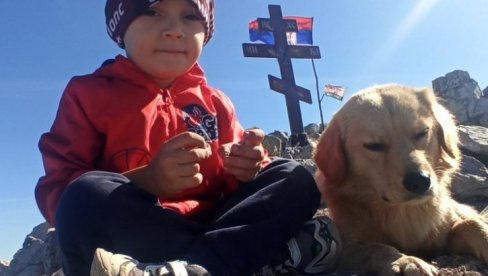 ТАДИЈА ЈЕ НАЈМЛАЂИ ПЛАНИНАР У ВОЈВОДИНИ: У друштву Кинђа поносни на шестогодишњег јуниора