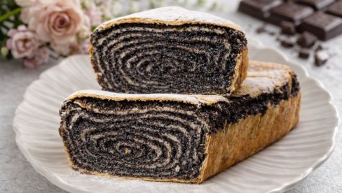 ŠTRUDLA SA MAKOM: Mirisna domaća poslastica