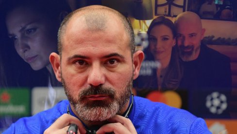 JEDINA FOTKA DEKIJA I TRUDNE NOVINARKE: Nije rođena u Srbiji, podariće mu 5. dete - mlađa od njega 8 godina (FOTO)