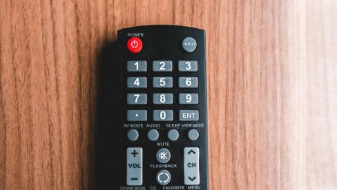 TROŠE KAO LUDI: Ovo su najveći potrošači struje, gasite ih noću