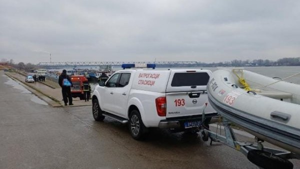 БИО ЈЕ ПИЈАН КАДА ЈЕ ВОЗИО: Огласила се бака младића који је слетео аутом у ледени Дунав на Ади Хуји