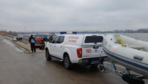 BIO JE PIJAN KADA JE VOZIO: Oglasila se baka mladića koji je sleteo autom u ledeni Dunav na Adi Huji