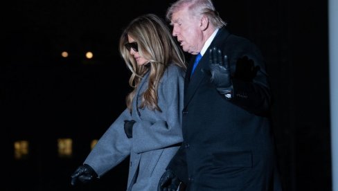 МЕЛАНИЈА ТРАМП ОВАЈ ПУТ ЗАОБИШЛА ШТИКЛЕ И ОБУКЛА ОВЕРСАЈЗ КАПУТ: Прва дама Америке не уме да направи грешку у стајлингу