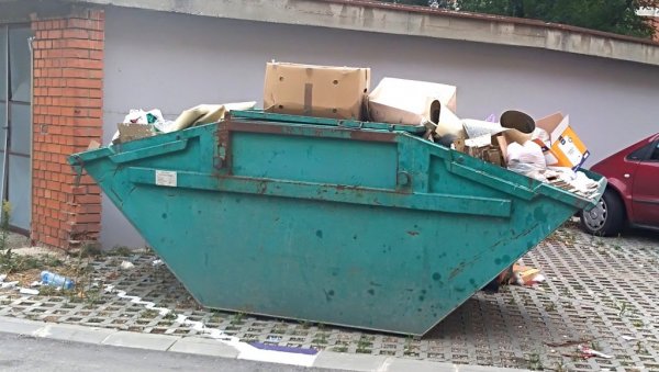 ДЕПОНОВАЊЕ СМЕЋА: Почев од рачуна за март, месечни износ биће 100 динара