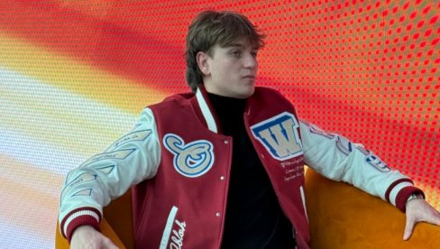 ČIST RAČUN, DUGA LJUBAV: Jakov Jozinović se osvrnuo na priče o autorskim pravima, ali i o navodima da je „pozajmio” pesmu kolegi (FOTO)