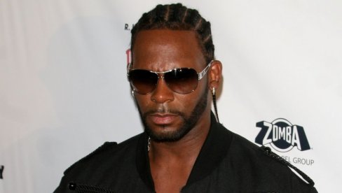 POZNATI REPER JU JE ZLOSTAVLJAO OD 13. GODINE, SADA JE IZNELA STRAVIČNE DETALJE: Ja sam devojčica iz ozlogašenog snimka intimnih odnosa