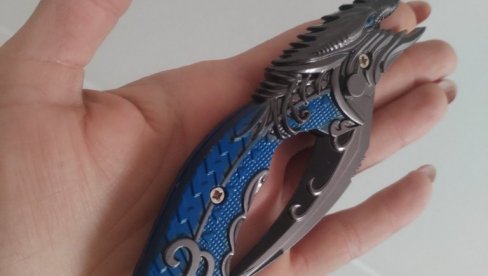 ПОЛИЦИЈУ ЗВАЛИ ЗБОГ - ИГРАЧКЕ: Родитељи из Врања револтирани реакцијом школе