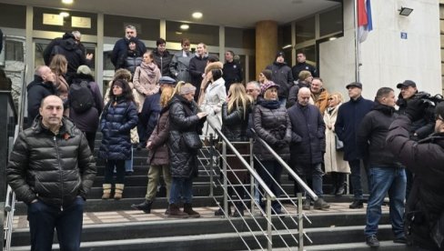 ПУКАО МАРШ ЗА ПРАВОСУЂЕ: Чланство изигнорисало организаторе, одазвало се свега 70 судија и тужилаца са све пензионерима