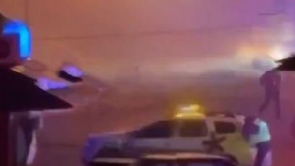 РАЗОРНЕ ЕКСПЛОЗИЈЕ ОДЈЕКНУЛЕ У ЛАВОВУ: Велики број мртвих и рањених, погинула полицајка (ФОТО/ВИДЕО)