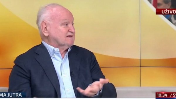 ЖАРКО КОРАЋ С ПРЕЗИРОМ И ГАЂЕЊЕМ О ЛИЦЕМЕРЈУ ПЛЕНУМАША: Убеђивали нас да се баве политиком а бавили су се политиком од прве секунде