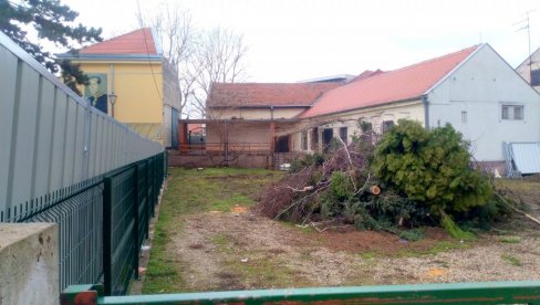 ОБНОВА ГАЛЕРИЈЕ: У дворишту Миленине родне куће почели припремни радови