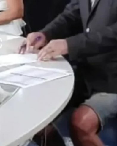 НЕСТАШНИ САША КОПЉАР: Водитељ водио Дневник у бермудама - и то нико не би ни приметио... (ФОТО)