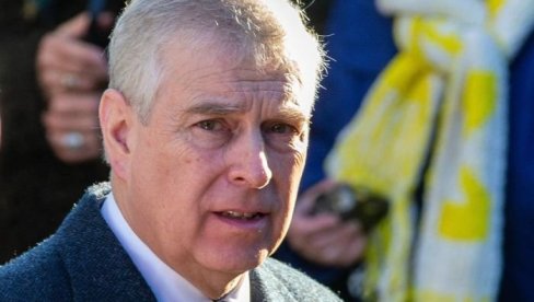 BIVŠI PRINC ENDRU OSTAVO BEZ POSLUGE: Obećali su mu samo kuvara i sobara, a trenutno mu društvo prave policajci i obezbeđenje