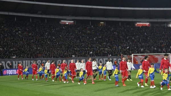 АЛБАНЦИ У ШОКУ ЗБОГ ПОНАШАЊА ФРАНЦУЗА НА МЕЧУ СА ЗВЕЗДОМ! Ево шта су урадили навијачи Лила! (ФОТО)