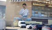 ПО МЕРИ ЛЕГЕНДАРНОГ ЏУДИСТЕ: На фасади „Спенс“-а осликан велики мурал са ликом чувеног Славка Обадова