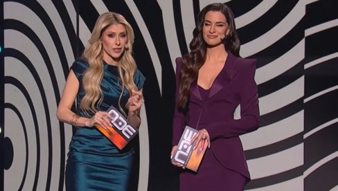 ELEGANCIJA VODITELJKI ZASENILA SCENU PZE: Kosjerina i Kristina blistaju u bojama sezone