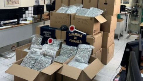 NARKODILERI NAMAZALI SENFOM DROGU DA PREVARE PSE! Zaplenjeno 350 kilograma droge u Italiji