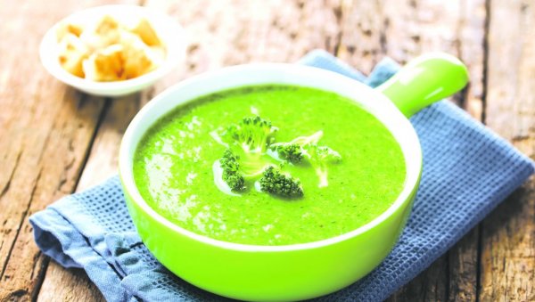 УЗ ЗДРАВИЈИ СТОМАК ЈАЧИ И ИМУНИТЕТ Савет стручњака: Повећајте унос воде и влакана (ЈЕЛОВНИК)