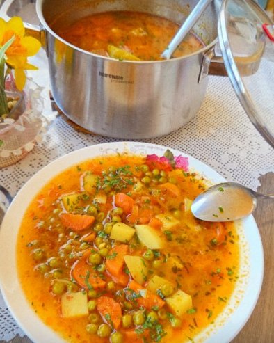 РЕЦЕПТ ЗА ПОСНИ ГРАШАК: Ручак за почетак недеље (ВИДЕО)