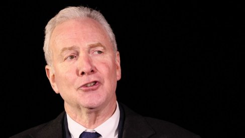 NE ZNAJU GDE UDARAJU Američki senator: Upravo sam izašao s brifinga vlade o Iranu, nemaju pojma što rade (VIDEO)