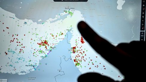 САД УНИШТИЛЕ ИРАНСКЕ РАКЕТНЕ ЛОКАЦИЈЕ У БЛИЗИНИ ОРМУЗА:  Користили бомбе за пробијање бункера