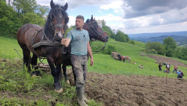 ОБИЧАЈА ПУНА ПЛАТНА: 20 фестивал документарног филма у Јадру, Рађевини, Подрињу и Подгорини