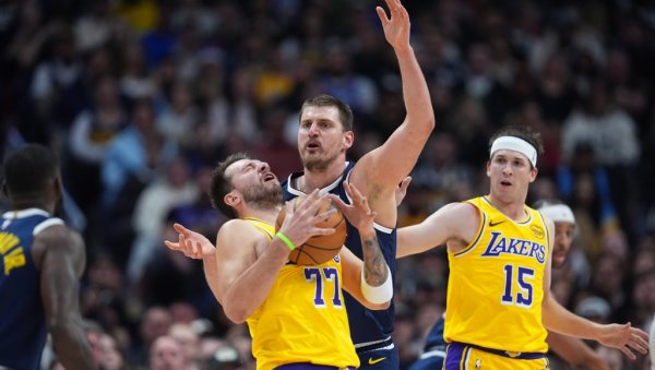 НЕВИЂЕНА ДРАМА У КОЛОРАДУ! Никола Јокић лудим трипл-даблом расплакао Луку Дончића (ВИДЕО)