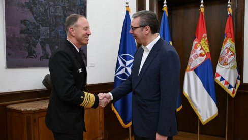 ВУЧИЋ СА КОМАНДАНТОМ НАТО: Инсистирао сам на поштовању Споразума из Куманова и Резолуције 1244 (ФОТО)