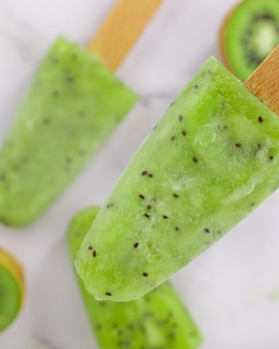 НАПРАВИТЕ САМИ: Сладолед од кивија