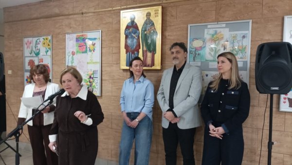 ХУМАНИТАРНА ИЗЛОЖБА ТОРТИ И КОЛАЧА: У Сомбору поводом обележавања 8. марта (ФОТО)