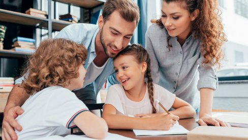 КАКО СЕ ПРАВИЛНО ГРАДИ САМОПОУЗДАЊЕ КОД ДЕЦЕ? 3 савета која ће их ојачати