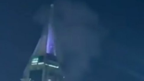 ПРОЈЕКТИЛ УСМРТИО СЛУЧАЈНОГ ПРОЛАЗНИКА У ДУБАИЈУ: Аутомобил погођен остацима пресретнутог дрона