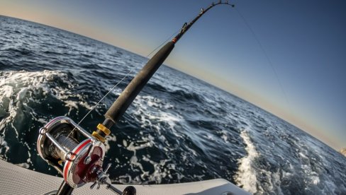 АМЕРИКА У ШОКУ: Велика звезда погинула на пецању, убила је - риба на удици!