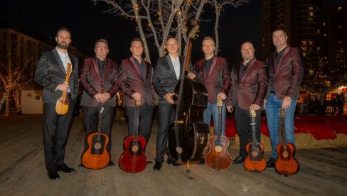 OD STAROGRADSKIH PESAMA DO STIHOVA BALAŠEVIĆA: Gospon Tamburaši premijerno u Sava Centru