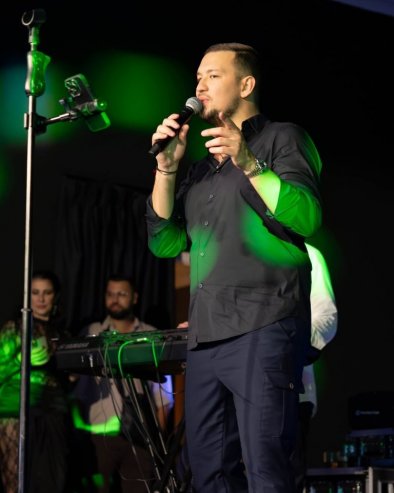 ДИЈАСПОРА НА НОГАМА: Хаос у Аустралији због Уроша Живковића (ФОТО)