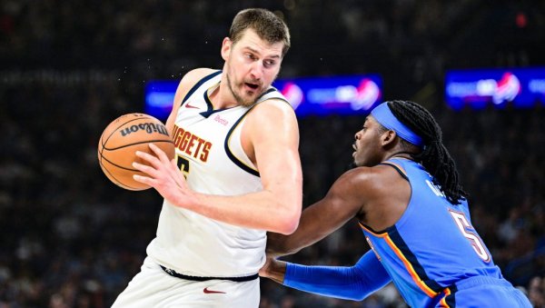 ПА, ДОКЛЕ ВИШЕ? Насилник Дорт је поново брутално ударио Николу Јокића (ВИДЕО)