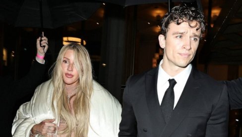 PORODILA SE POZNATA PEVAČICA: Razvela se, pa rodila ćerku 11 godina mlađem izabraniku