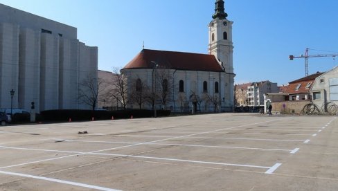 ПОНОВО РАДИ ПАРКИНГ КОД СНП: У центру Новог Сада обновљено паркиралиште
