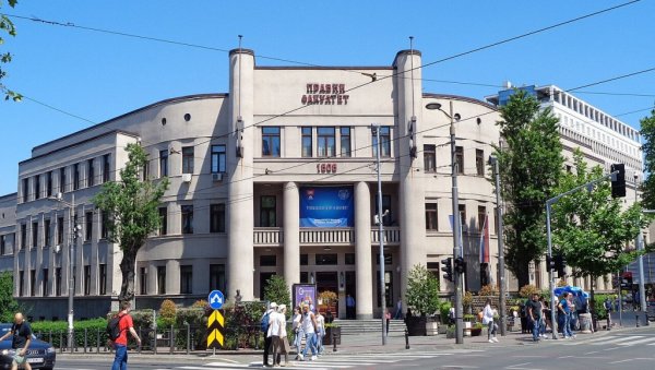 ПРАВНИ ФАКУЛТЕТ ПОМАЖЕ БУДУЋИМ БРУЦОШИМА: Припремна настава почиње у мају