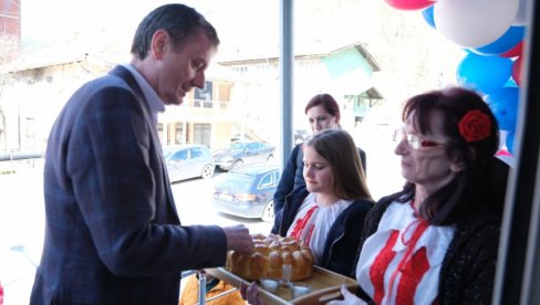 СЛЕДИМО И ПОДРЖАВАМО ПОЛИТИКУ ПРЕДСЕДНИКА ВУЧИЋА Глишић: То је једини начин да сачувамо нашу децу, наше породице и нашу Србију (ФОТО)