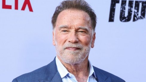 МЕТОДЕ ВАСПИТАЊА АРНОЛДА ШВАРЦЕНЕГЕРА: Ћерки спалио ципеле, сину бацио душек кроз прозор и терао га да се купа леденом водом