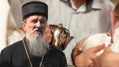 Ova IMENA crkva NE PRIZNAJE: Opomenuo bih roditelje...