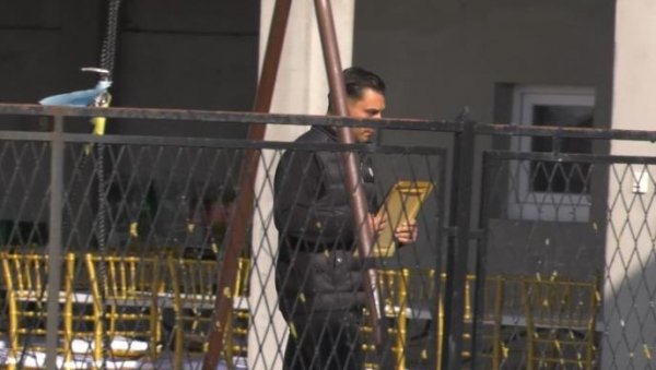 БОЛ КОЈИ ЈЕ УЈЕДИНИО СВЕ: Драганова погибија породицу Дарка Лазића завила у црно, сахрана сутра на сеоском гробљу (ФОТО)