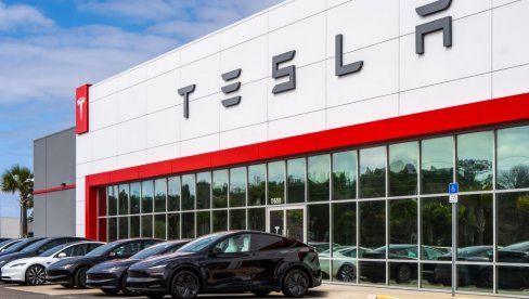 РАСТЕ ПРИТИСАК КОНКУРЕНЦИЈЕ: Ево коме ће Тесла да продаје струју