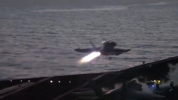 ЈАВИЛИ СЕ ОДГОВОРНИ: Познато ко је срушио амерички војни авион у Ираку