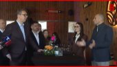 VUČIĆ U POSETI ARANĐELOVCU: Predsednik obilazi destileriju u Kopljarima (VIDEO)