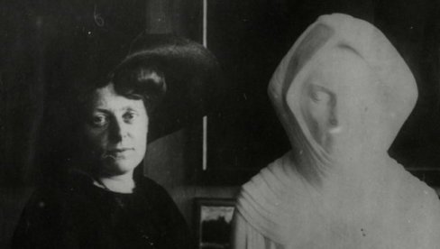 RASNA IDEOLOGIJA NA POČETKU PROŠLOG VEKA: Žiri za Međunarodnu izložbu u Rimu Nadeždine pojedine radove označio kao pornografske